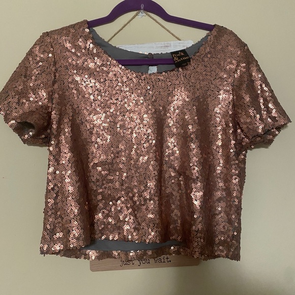 Rose Gold sequins Top - Picture 1 of 5